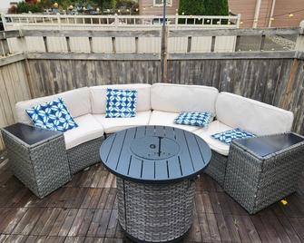 Sweet Home Away from Home! - Lacey - Balcony