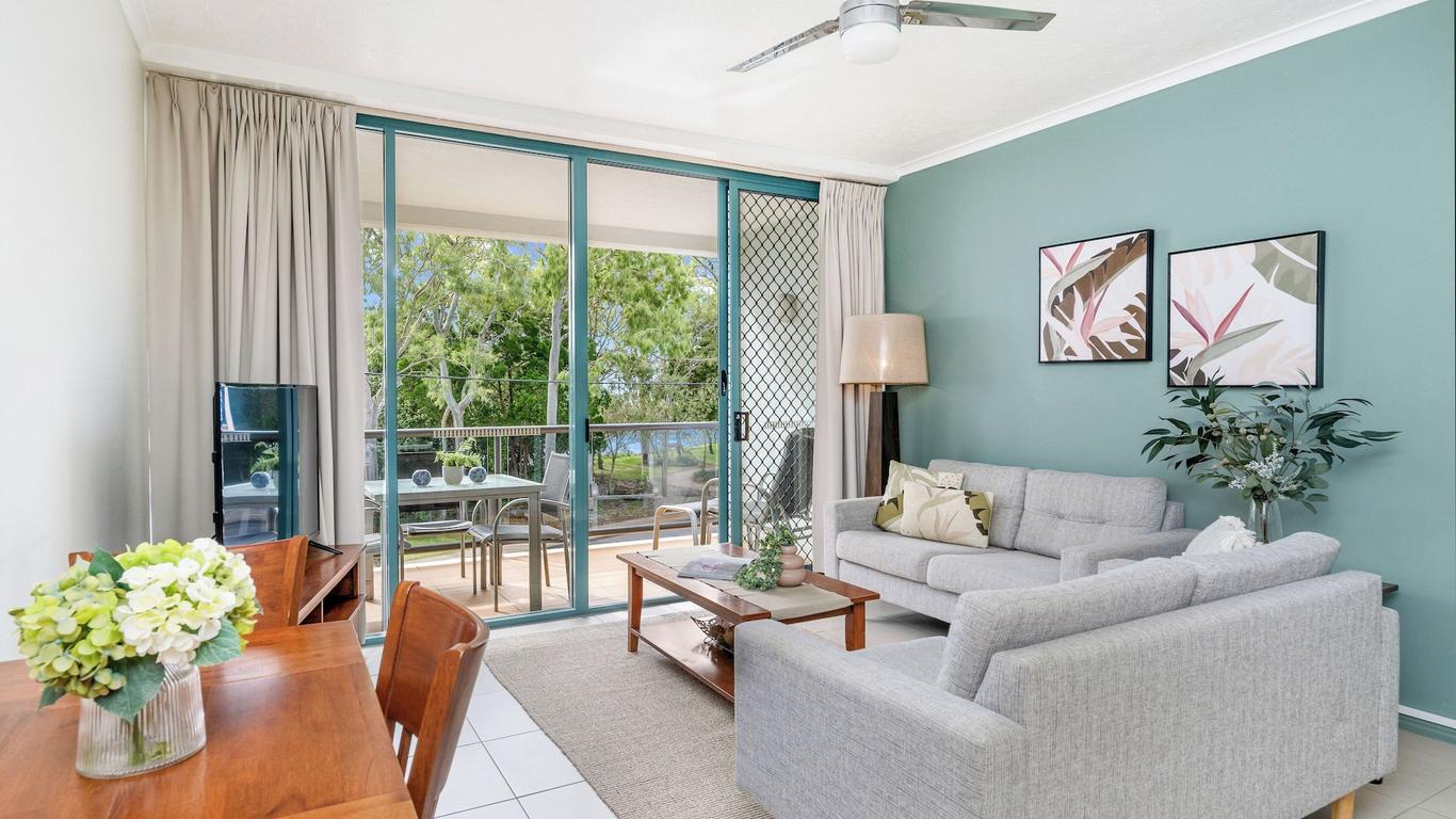 Shelly Bay Resort