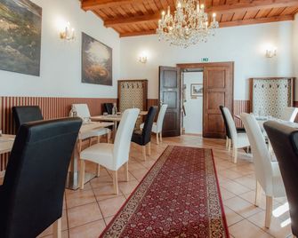 Hotel Salamander - Garni - Banska Stiavnica