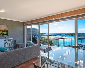 Pacific Pines Unit 5 - Narooma - Restaurant