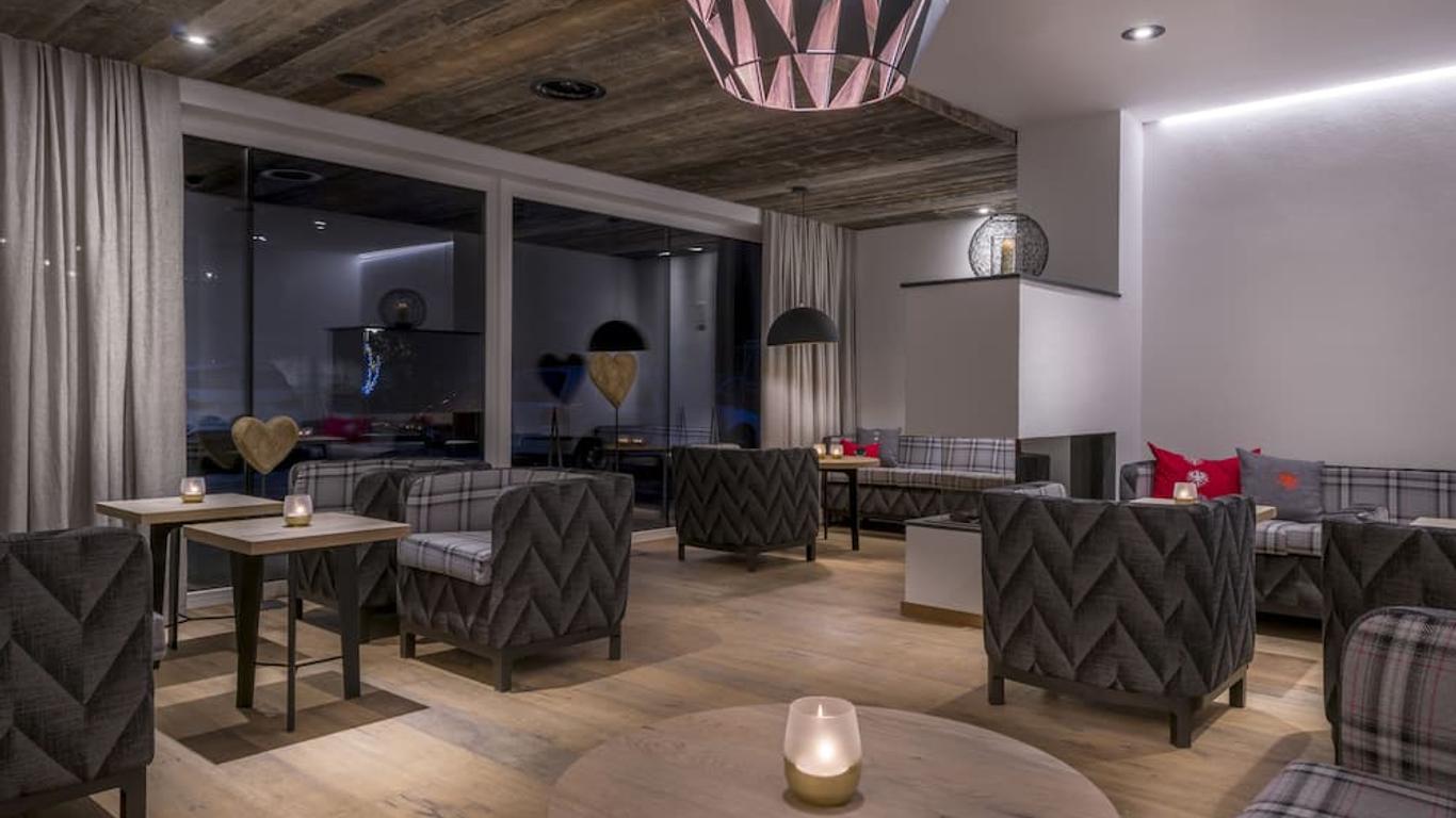 Heart Hotel Grischuna