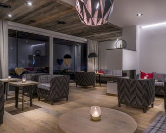 Heart Hotel Grischuna - Sankt Anton am Arlberg - Lounge