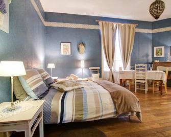 La Grange en Champagne - Hermonville - Habitación