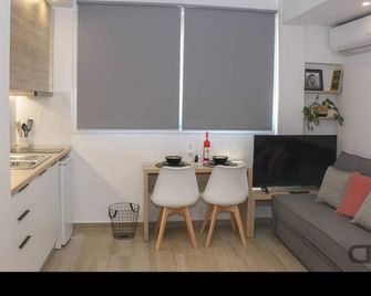 New deluxe studio 4 downtown Thessaloniki- Fully equiped - Salónica - Sala de estar