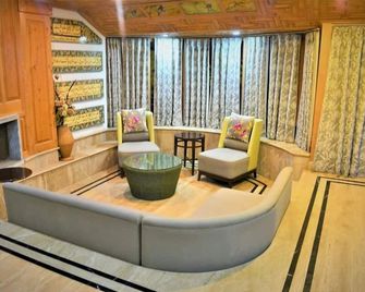 Hotel Metropolis Srinagar - Srinagar