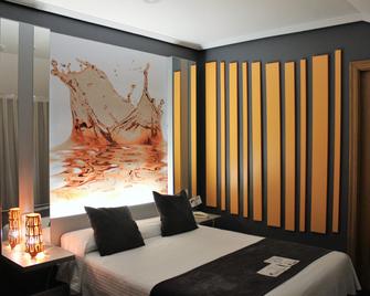 Hotel Spa El Muelle de Suances - Suances - Bedroom