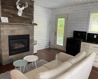 Cabin in the Pines - Watrous - Living room
