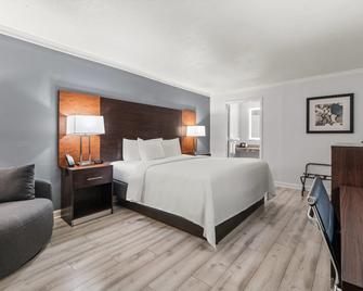 Quality Inn Forrest City I-40 - Forrest City - Спальня