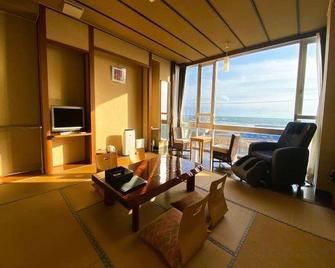 Iioka Shiosai Hotel - Asahi - Sala de estar