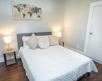 Remodeled Historic 1br 1ba House Near Downtown - San Antonio - Habitación