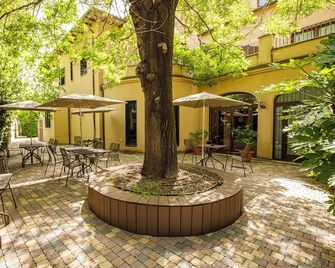 Les Clarisses Hotel Boutique - Vic - Innenhof