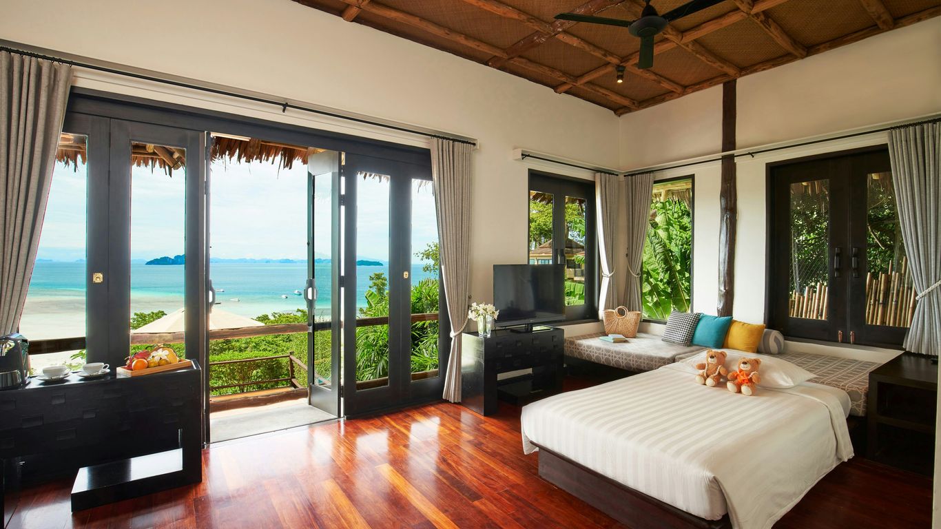 Saii Phi Phi Island Village