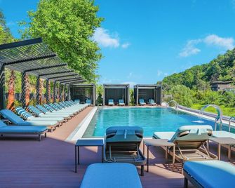 فيتال ثيرمال هوتل آند سبا - يالوفا - حوض السباحة