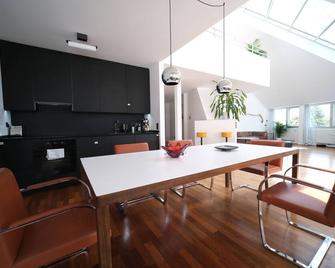 Panorama Penthouse Innsbruck - Innsbruck - Habitación
