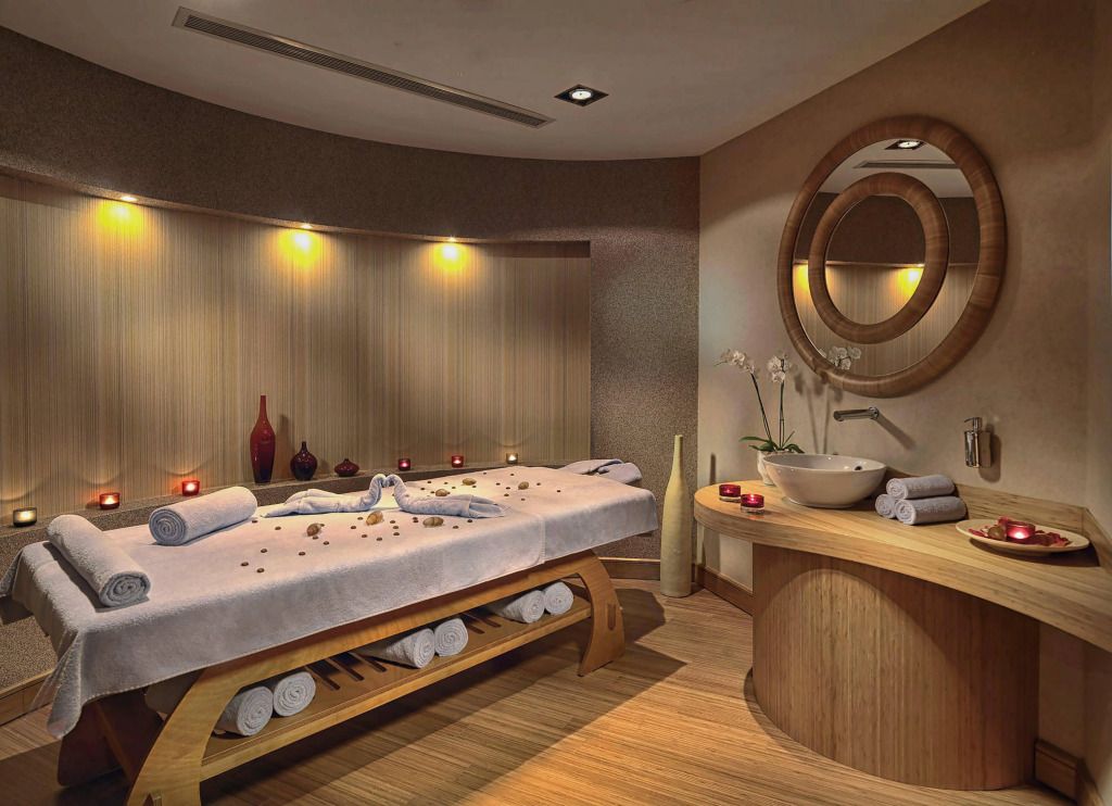 Delta Hotels by Marriott Istanbul West thumbnail 3