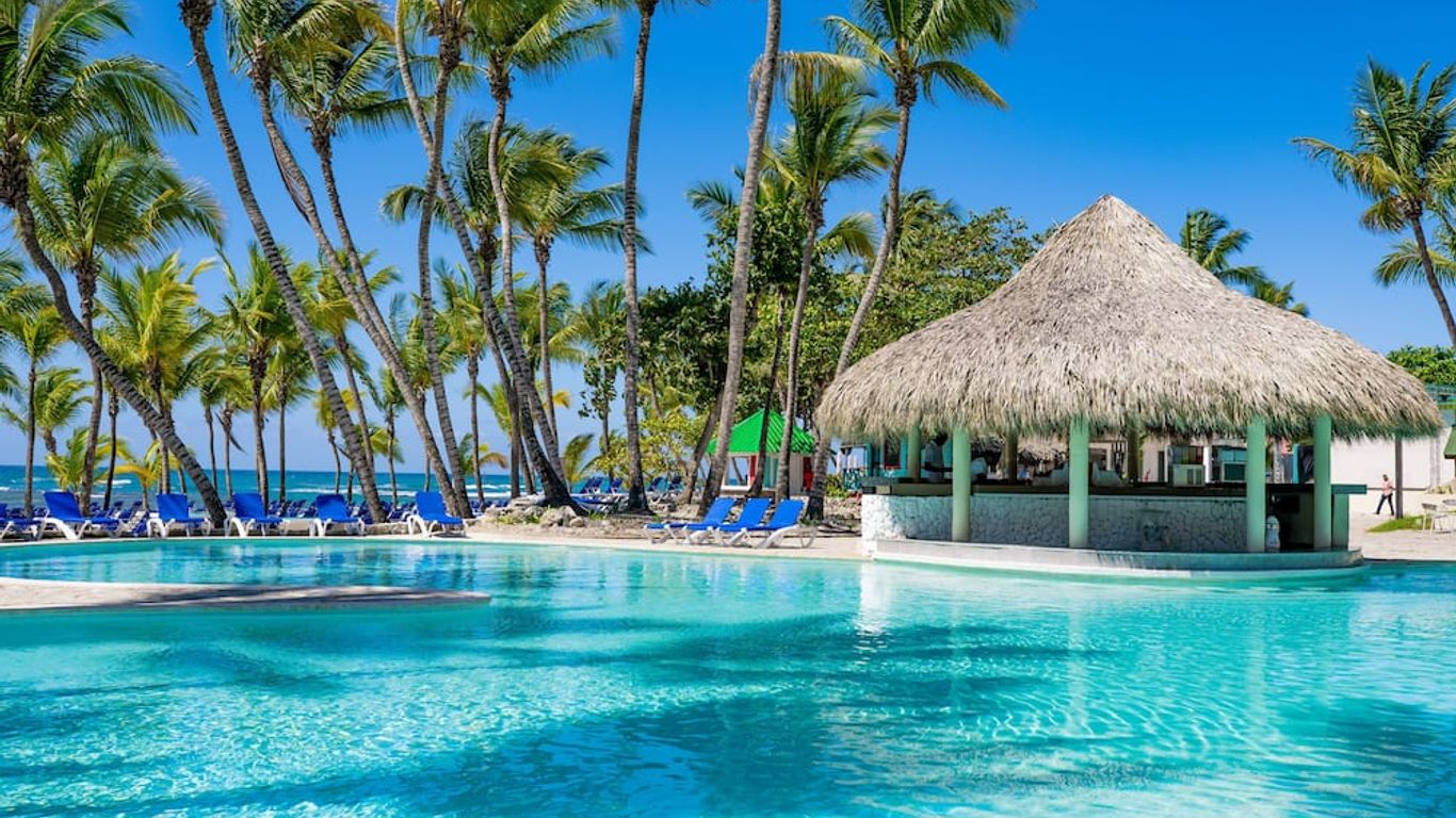 Costa Caribe Coral Beach