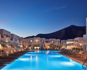 Aqua Blue Beach Hotel - Perissa - Piscina