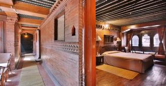 Kantipur Temple House - Kathmandu - Bedroom