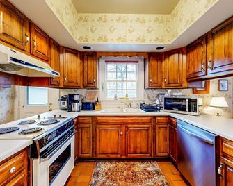 The Star of Salisbury - Salisbury - Kitchen