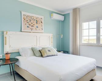 Malacuna Peniche - Ferrel - Bedroom