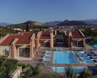 99 Luxury Exotic Villas - Nafplion