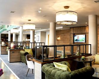 Hilton Garden Inn Birmingham Brindleyplace - בירמינגהם - לובי