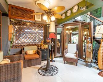 The Palm Hotel - Nakhon Pathom - Huiskamer