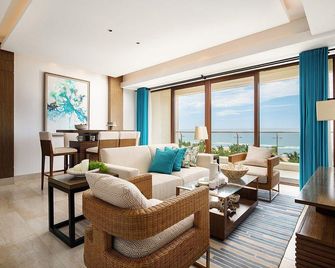Aloha Oceanfront Suite Resort - Lingshui - Sala de estar