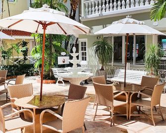 Hotel Villa Mayor Charme - Fortaleza - Patio