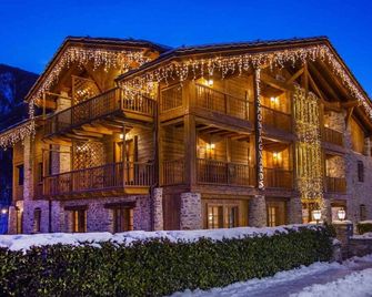 Hotel Les Montagnards - Morgex - Edificio