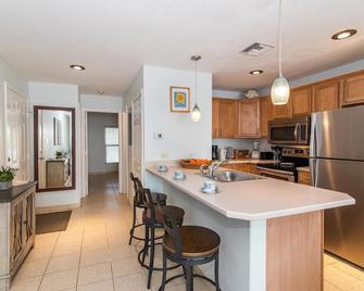 Kaibo Dreams - North Side - Кухня