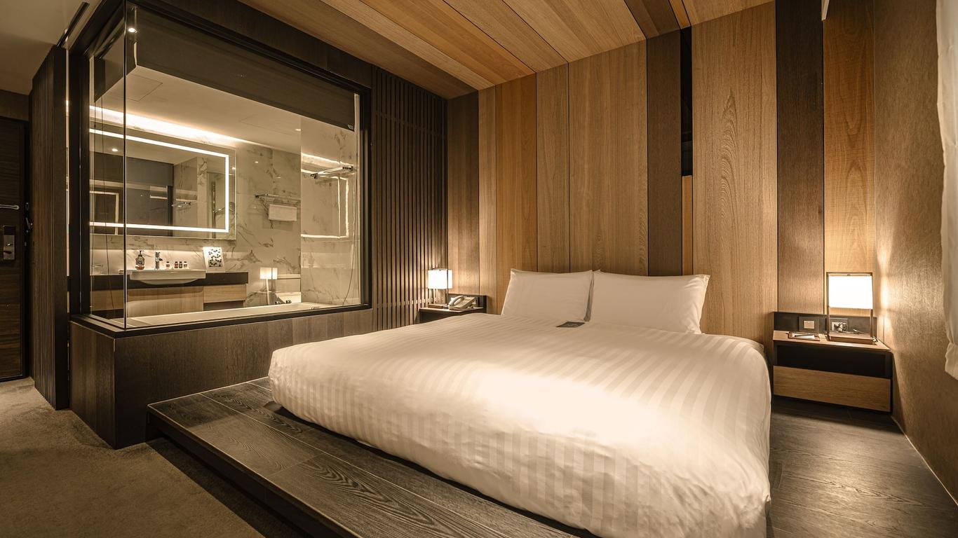 هوتل إيست تايبيه