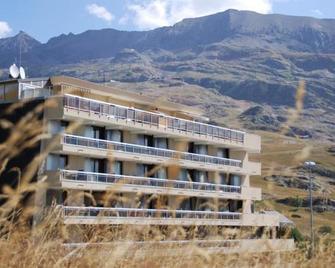 Hôtel Le Dôme - Huez - Gebouw