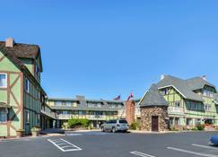 Svendsgaard's Danish Lodge Americas Best Value Inn - Solvang - Building