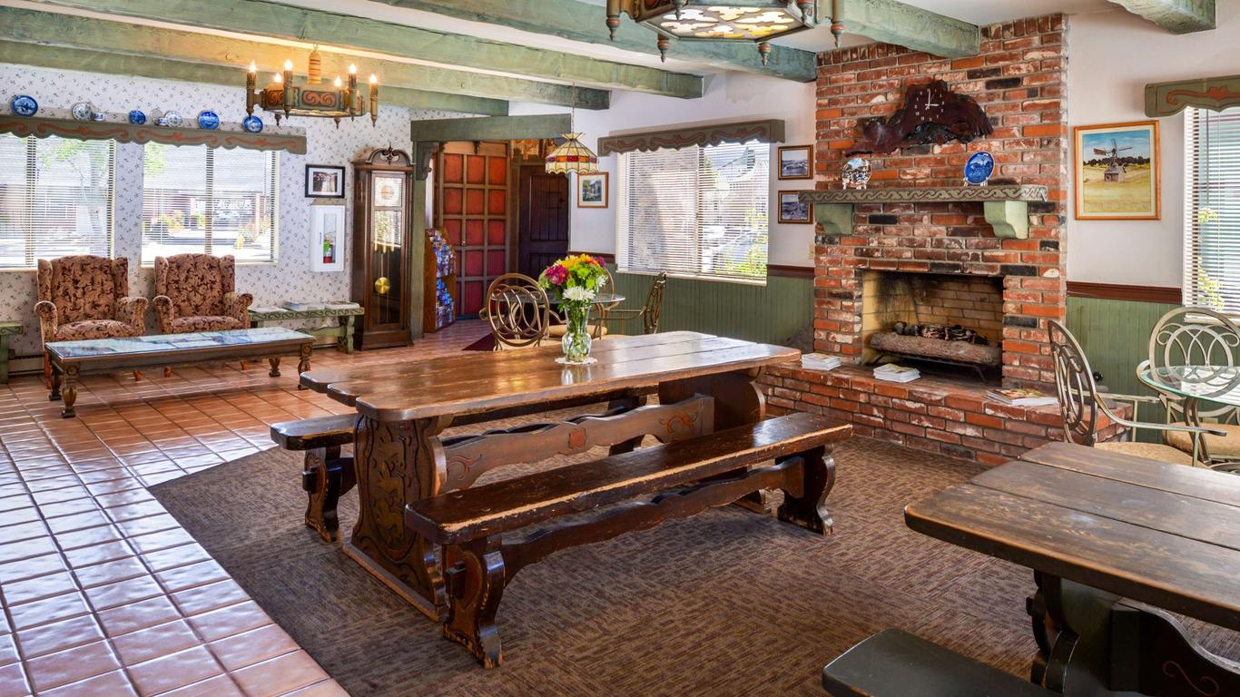 Svendsgaards Danish Lodge Americas Best Value Inn