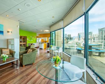 Grand Park Hotel & Suites Downtown Vancouver, an Ascend Collection Hotel - Vancouver - Huiskamer
