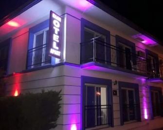 Kaan otel - Cesme - Building