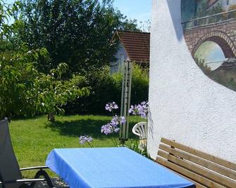 Apartment 2 - Apartment Gemperlein - Pottenstein - Patio