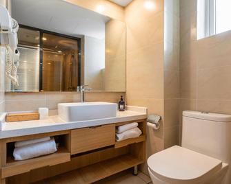 Starway Hotel Xi'an Railway Station Airport Shuttle - Xi'an - Bedroom