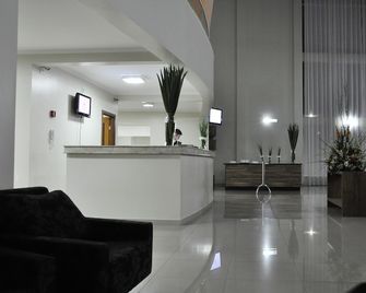 Class Hotel Passos Rio Grande Portal da Canastra - Passos - Receptie