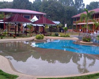 Purnama Beach Resort - Pangkor - Pool