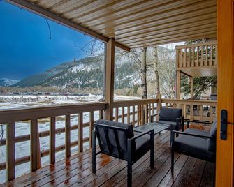 SV131 - Walk to Lifts & Town - Hot Tub & Pool - Ketchum - Balkon