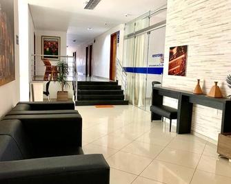 Hotel Skalla - Teixeira de Freitas - Lobby