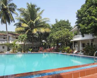 Hotel Riverside - Baga - Pool