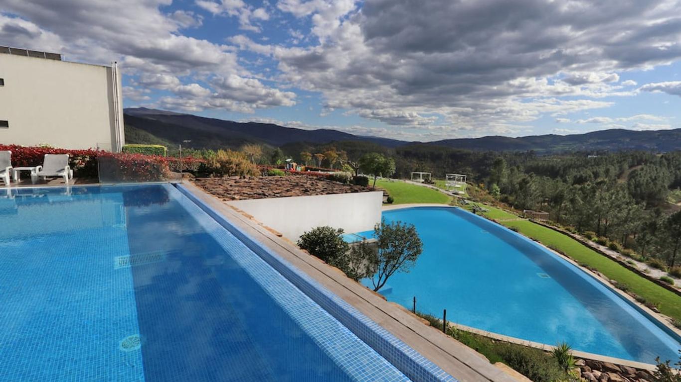 أجوا هوتلز مونديم دي باستو