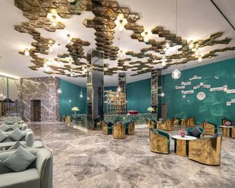 Lijiang Caizu Holiday Hotel - Lijiang - Salon