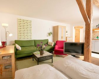 Gutshaus Ketelshagen - Putbus - Living room