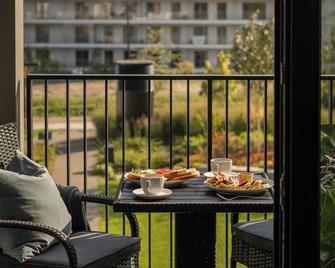 Trevi Apartments Katowice - Katowice - Balcony