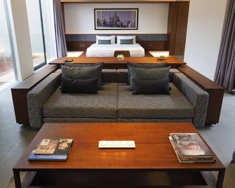 The Bale Phnom Penh by LifestyleRetreats - Phnom Penh - Bedroom