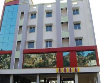 Hotel Ksr Grand - Srikalahasti - Edificio